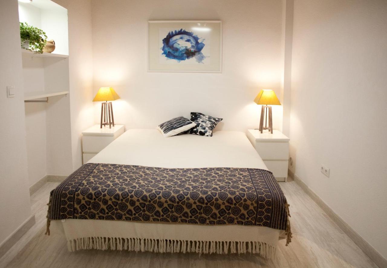 Authentic Charming Apartment/Wifi/Air Conditioning Valencia Eksteriør billede