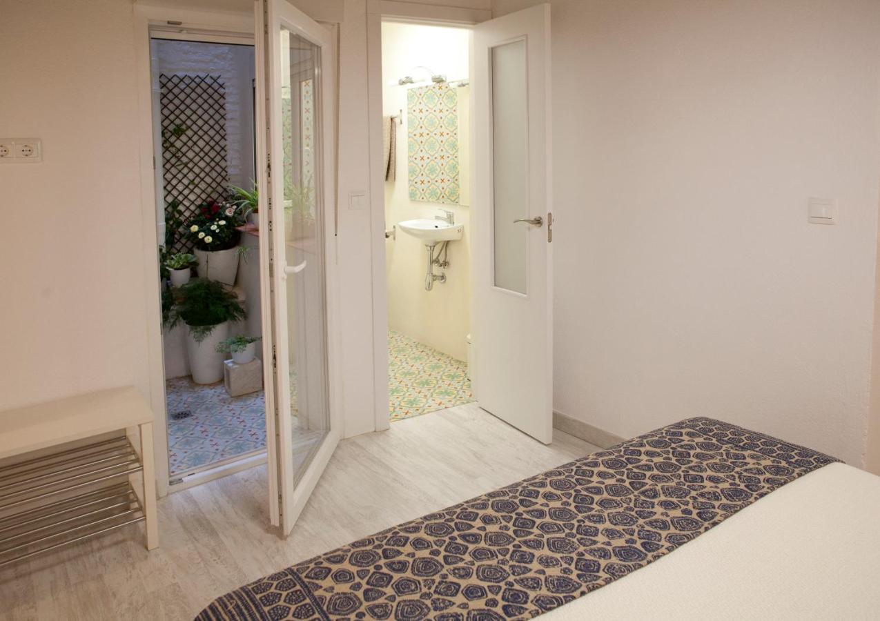 Authentic Charming Apartment/Wifi/Air Conditioning Valencia Eksteriør billede